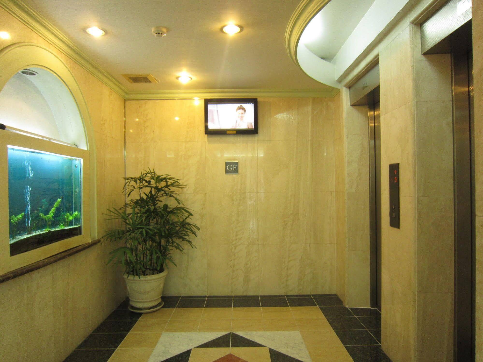 Saigon Court Serviced Apartment Ho Chi Minh-stad Buitenkant foto